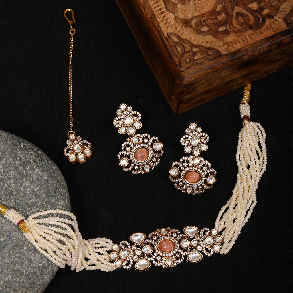 Stone And Mossainite Kundan In Pearls With Matching Earrings And Maang Tikka : RRSEP24-77