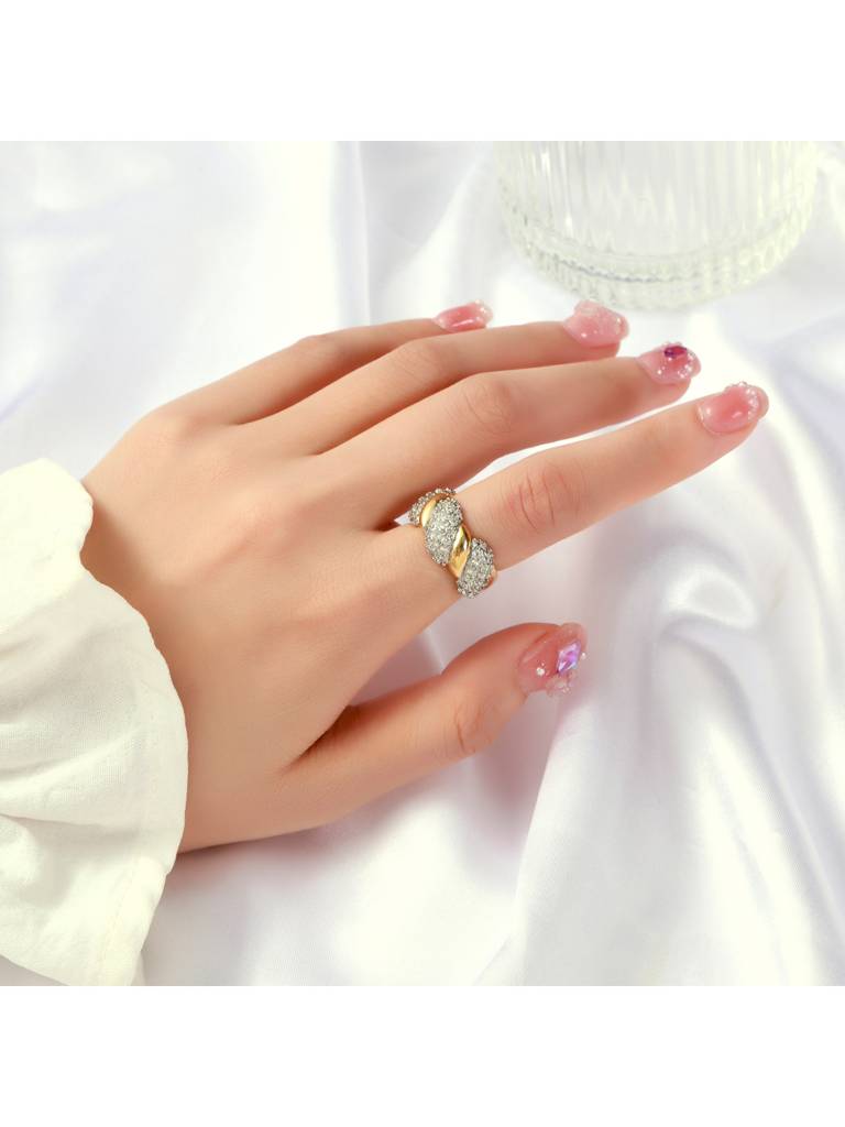 Larissa Spin Diamond Ring For Women & Girls : RS14363-G-WHT