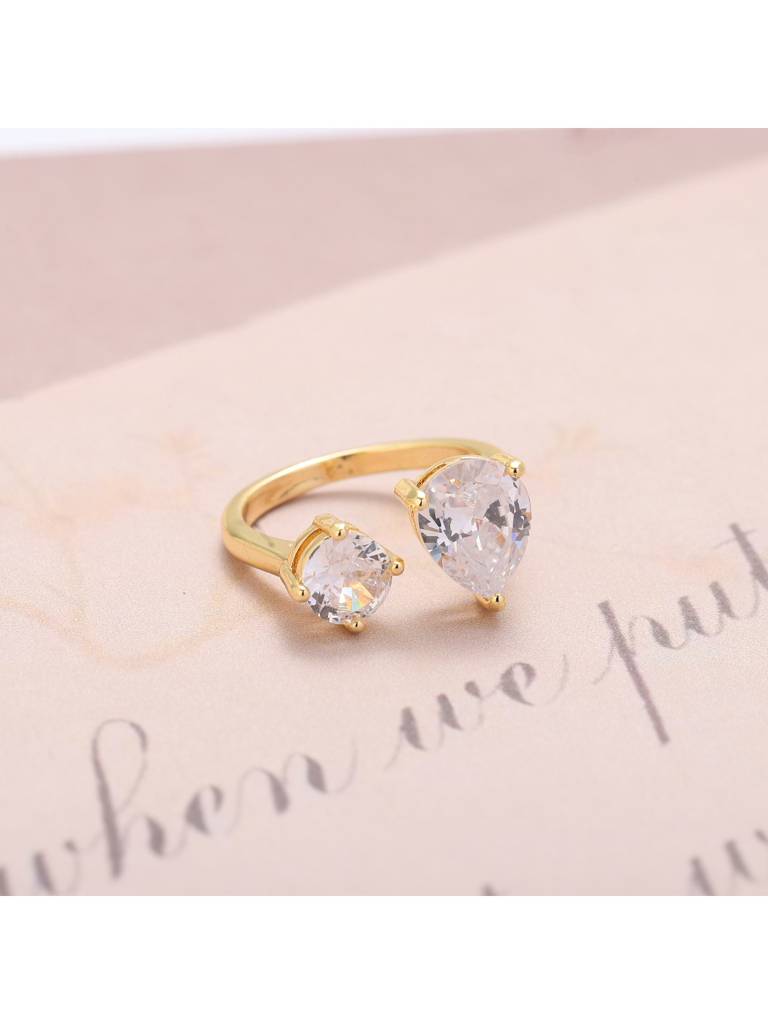 Open Pear Cut Diamond Toi-Et-Moi Ring For Women & Girls Finger Ring Jewellery Accessories : RS14396-G-WHT