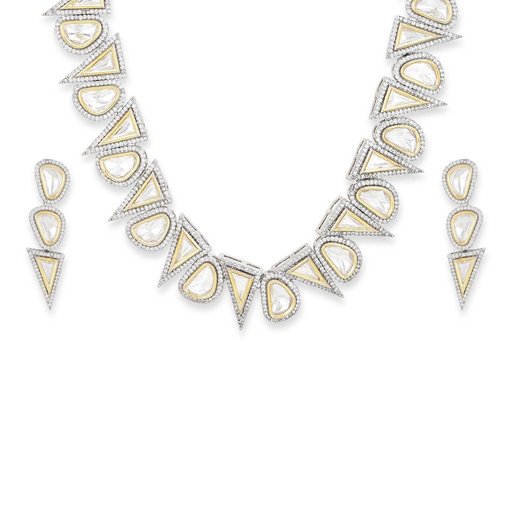 Diamond & Semi Precious Stone Neckpiece With Earrings With Chain : RSA22-15