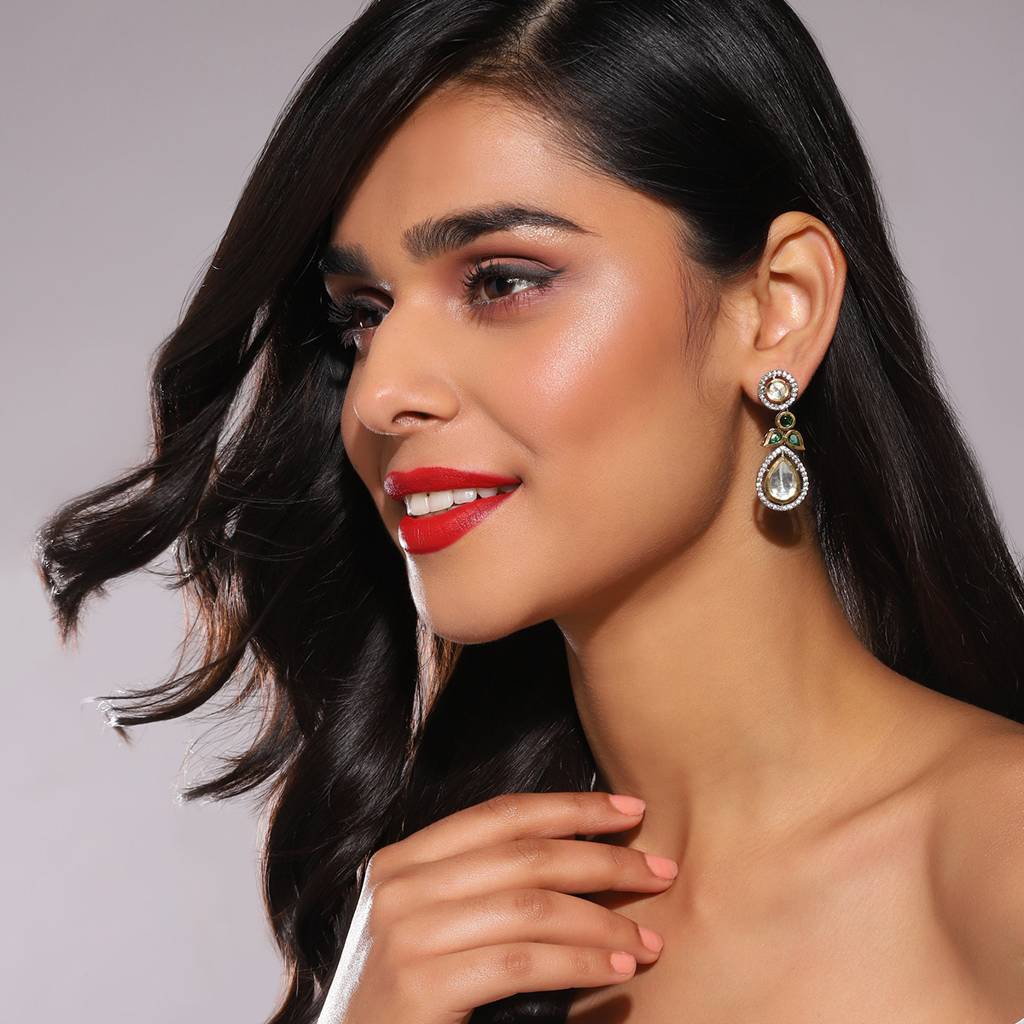Dangler Kundan Earrings With Green Stone : RSA22-18