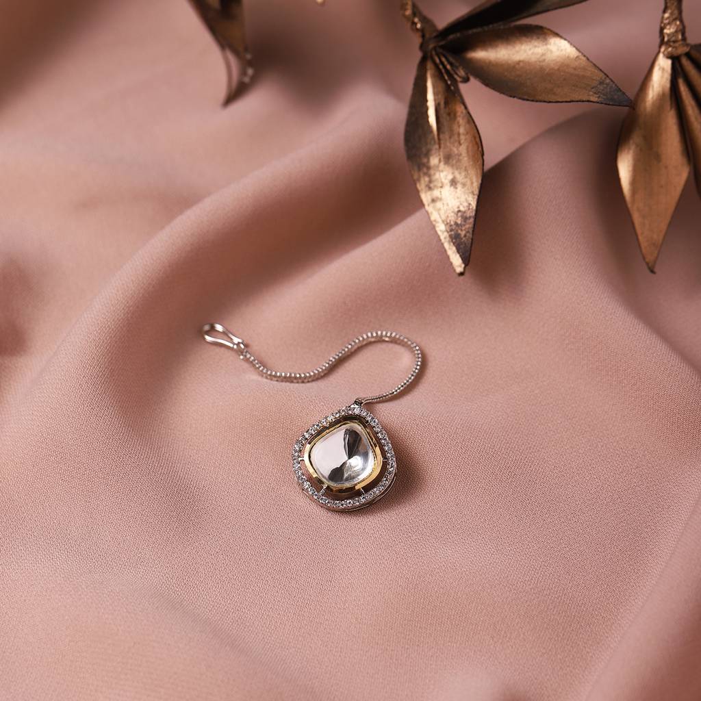 Silver Kundan Maang Tikka : RSA22-52