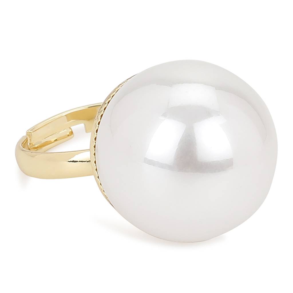 White Pearl Adjustable Ring : RSJULY22-11