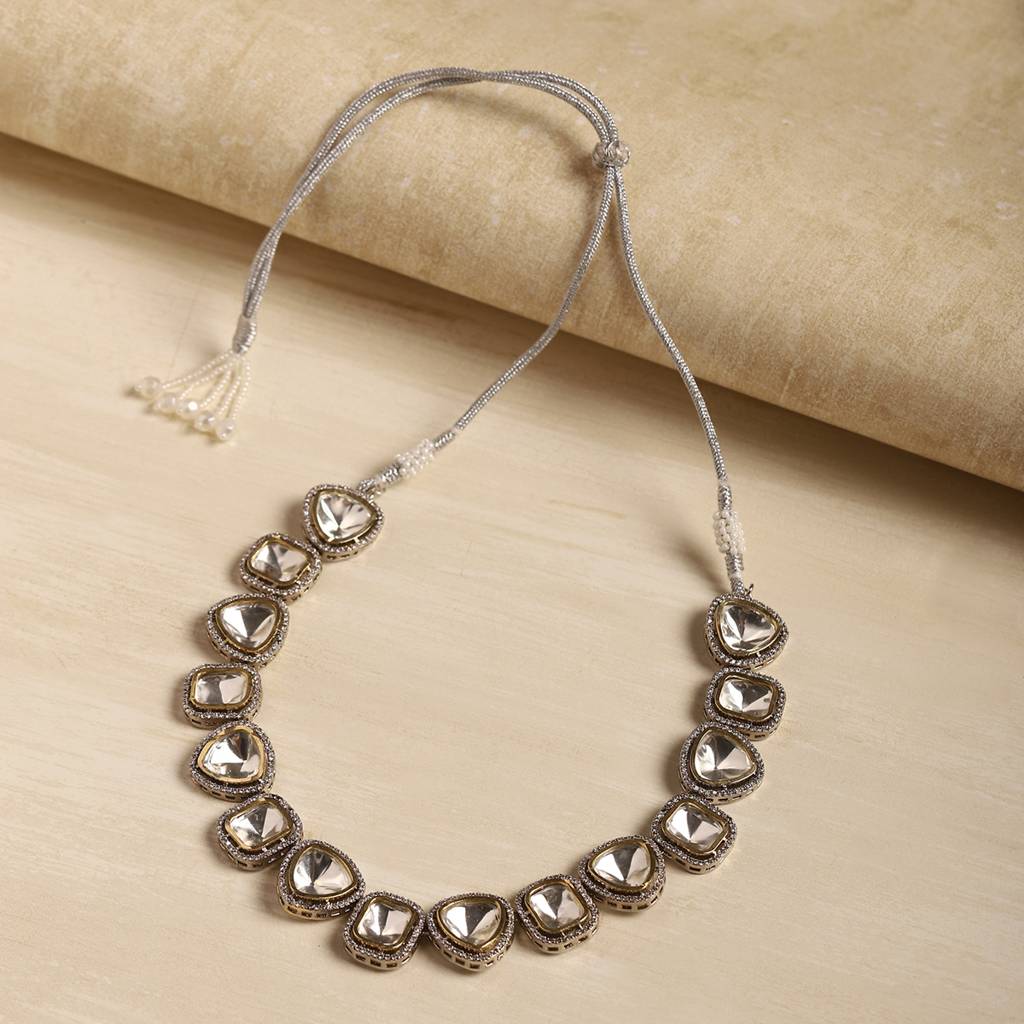 Kundan With Diamond Details Neckpiece : RSJULY22-23