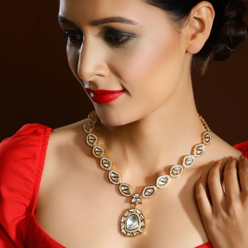 Gold Tone Kundan And Diamond Neckpiece : RSJULY22-26