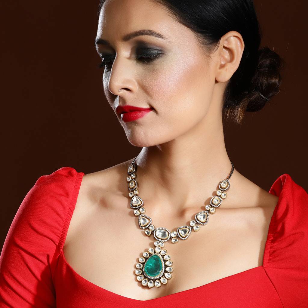 Kundan And Emerald Center Piece Neckpiece : RSJULY22-29