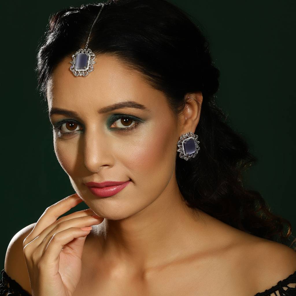 Diamond And Stone Earrings With Maang Tikka : RSJULY22-31