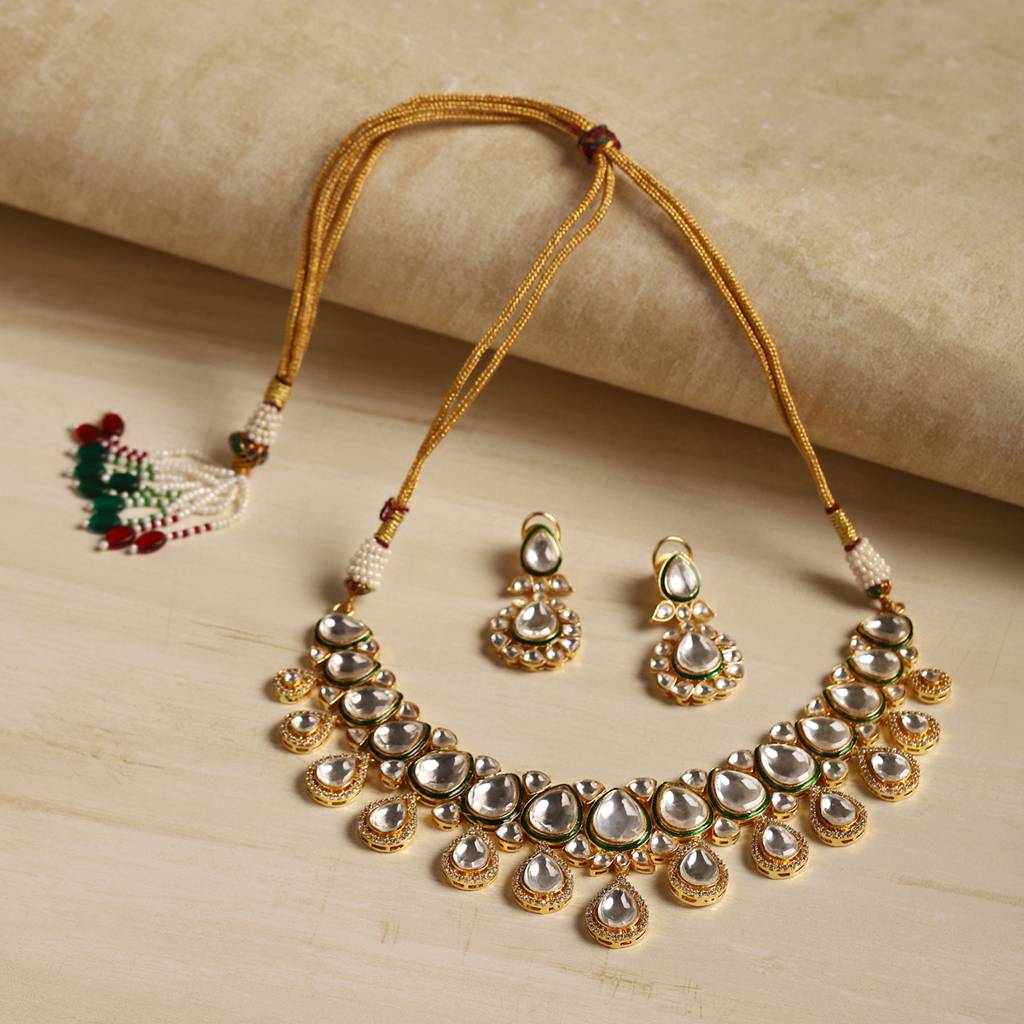 Maharani Kundan Choker With Earrings : RSJULY22-5