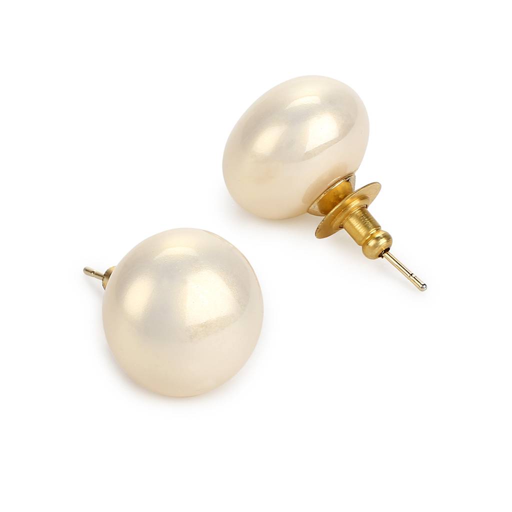 Cream Studs (16Mm) : RSMAY22-13