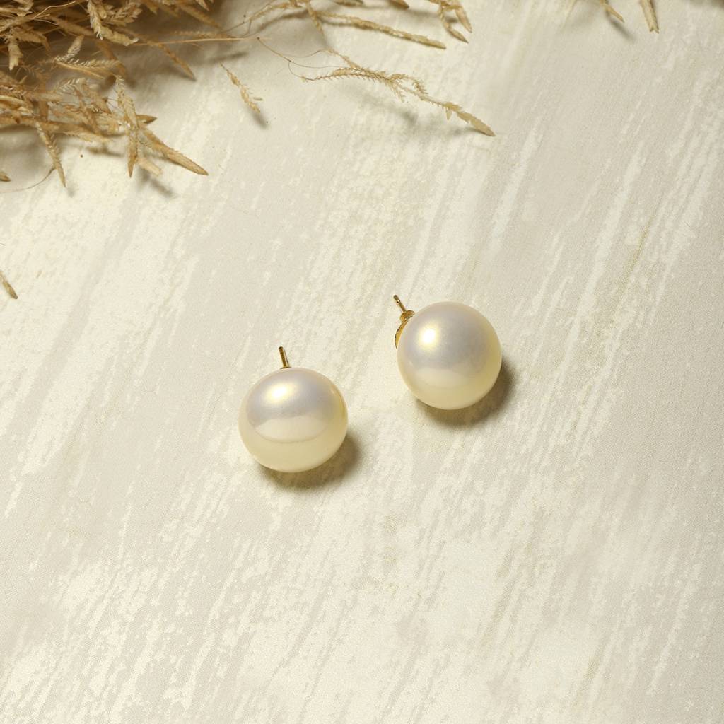 Cream Studs (16Mm) : RSMAY22-13