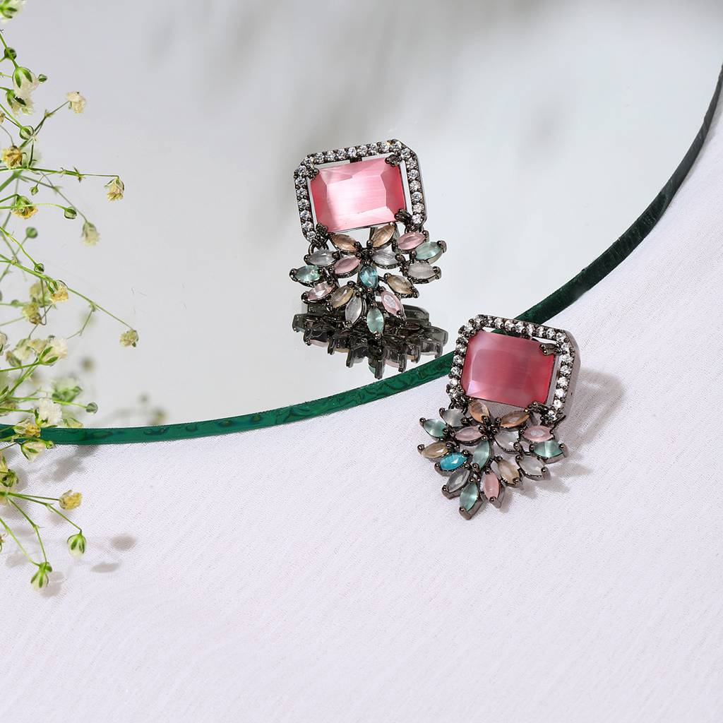 Blush Pink Stone Earrings : RSMAY22-20