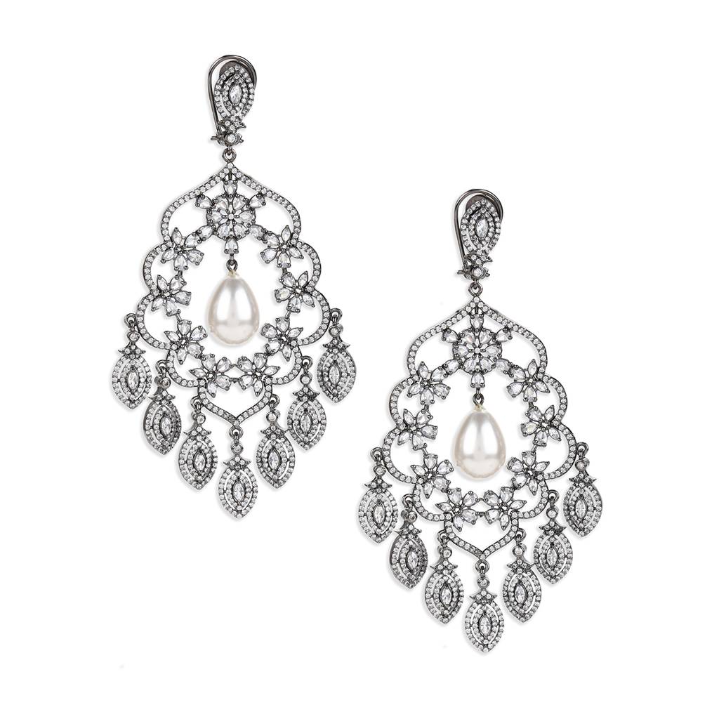 Long Chand With Pearl Drop Earrings : RSMAY22-5
