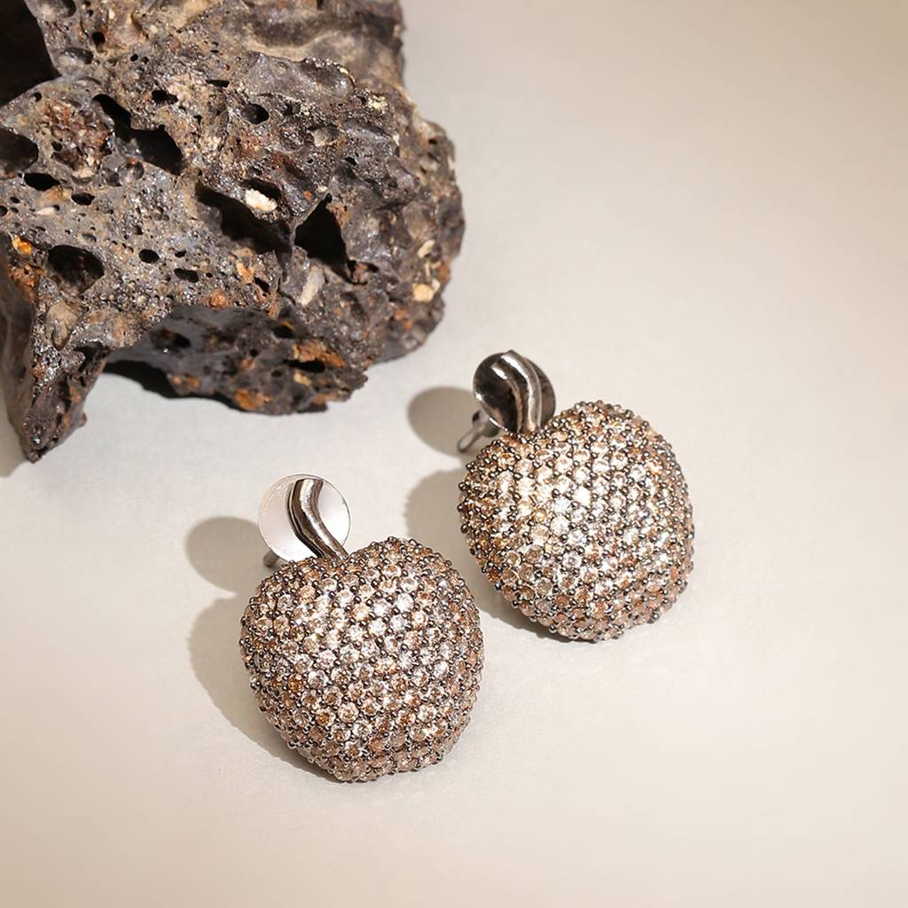 Apple Champagne Studs : RSSEP24-22