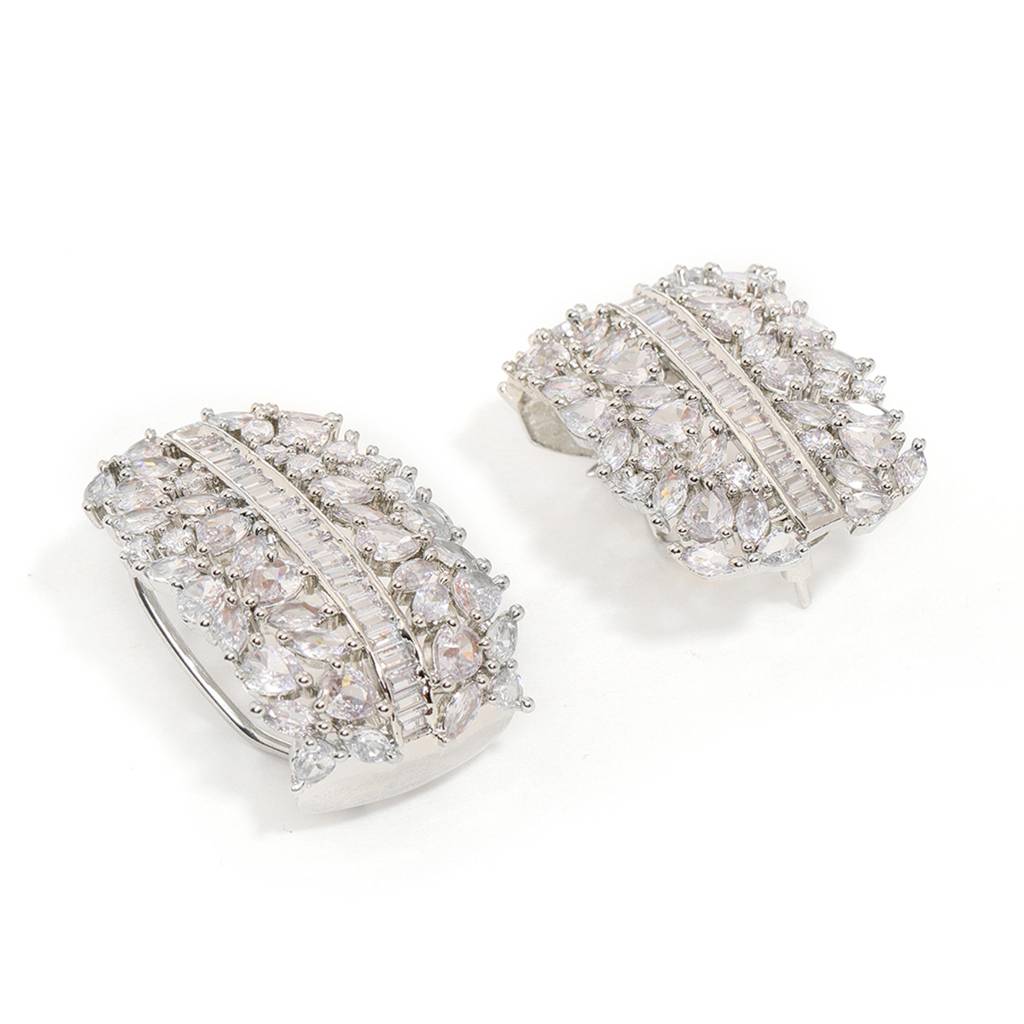 Crystal Half Loops : RSSEP24-6