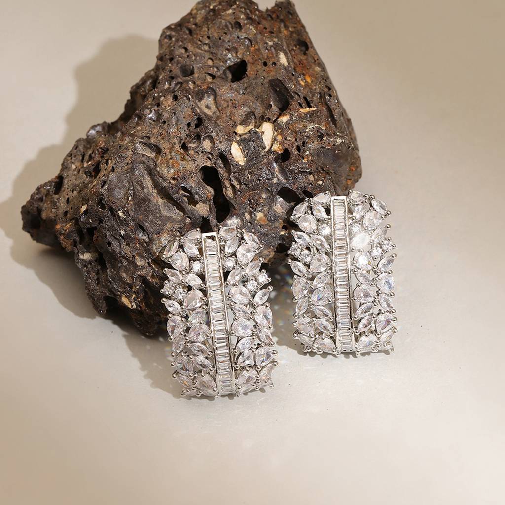 Crystal Half Loops : RSSEP24-6