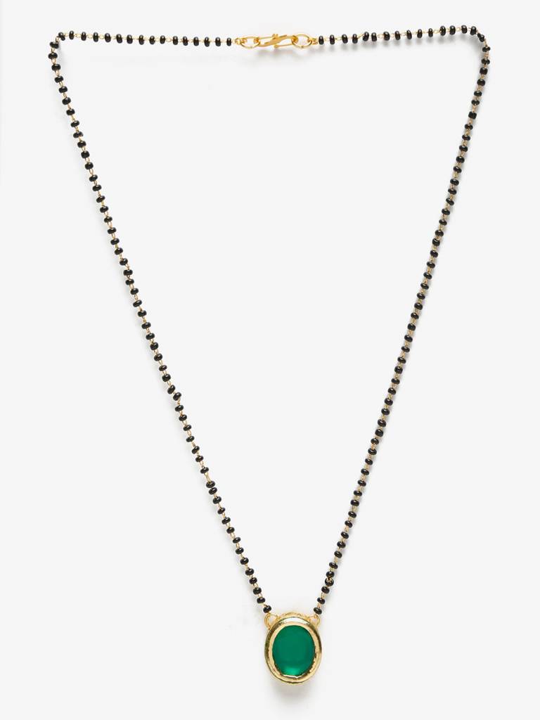Oval Shaped Green Kundan Mangalsutra : RUBYM123