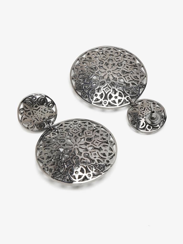 Silver Earrings : RUBYM39