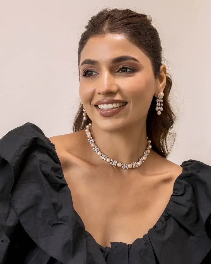 Radiant Pearl & Diamond Necklace Set : RU-NE-19