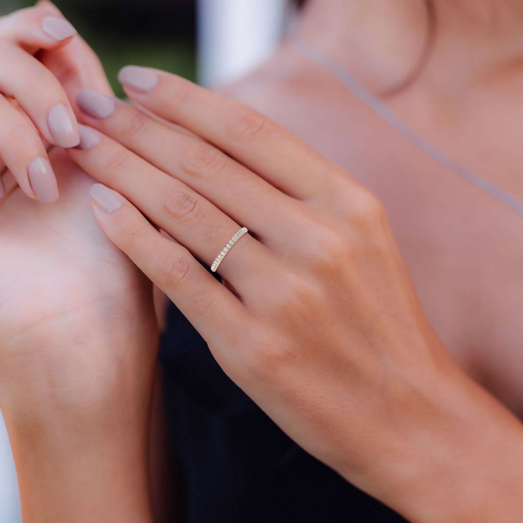 Lab-Grown Diamond Eternity Band : AILR-101