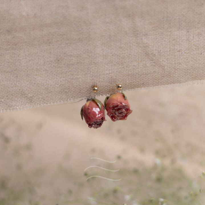 Rosalie Earrings : LA-BH-RE-GG