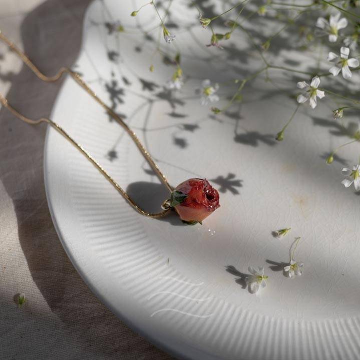 Rosalie Necklace : LA-BH-RN-GG
