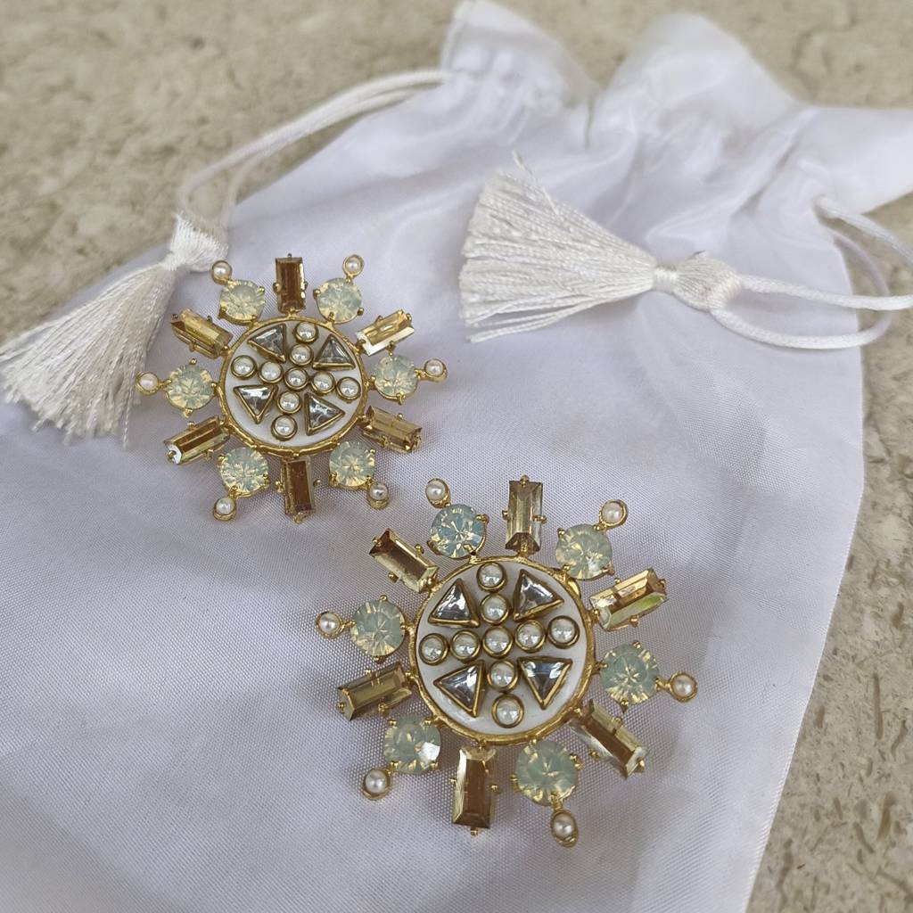 Rubaina Kundan Studs