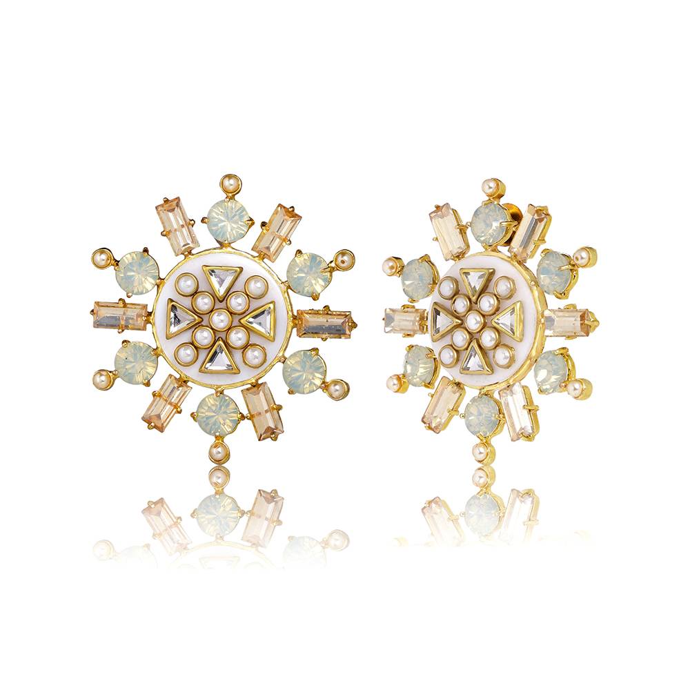 Rubaina Kundan Studs