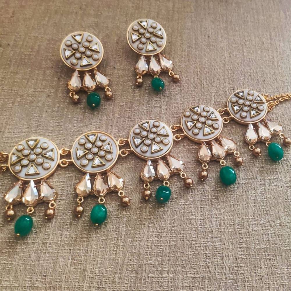 Ruheen Emerald Set