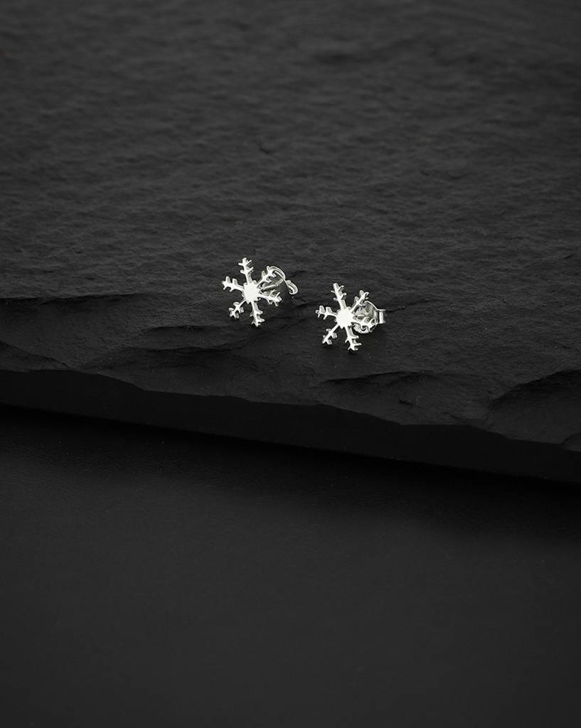 Carlton London 925 Sterling Silver-Plated Floral Studs : S122324E-1