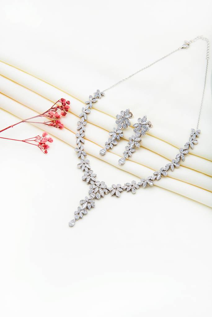 Silberry 925 Sterling Silver Royal Necklace Set : S131