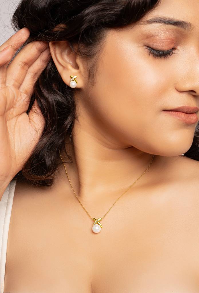 Silberry 925 Sterling Silver 18K Gold Plated Enchanted Pearl Necklace Set : S226