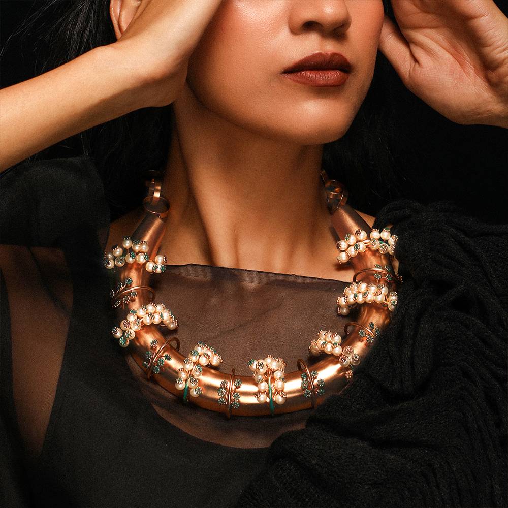 Emerald Serpentine Gold Plated Choker Necklace : S8245