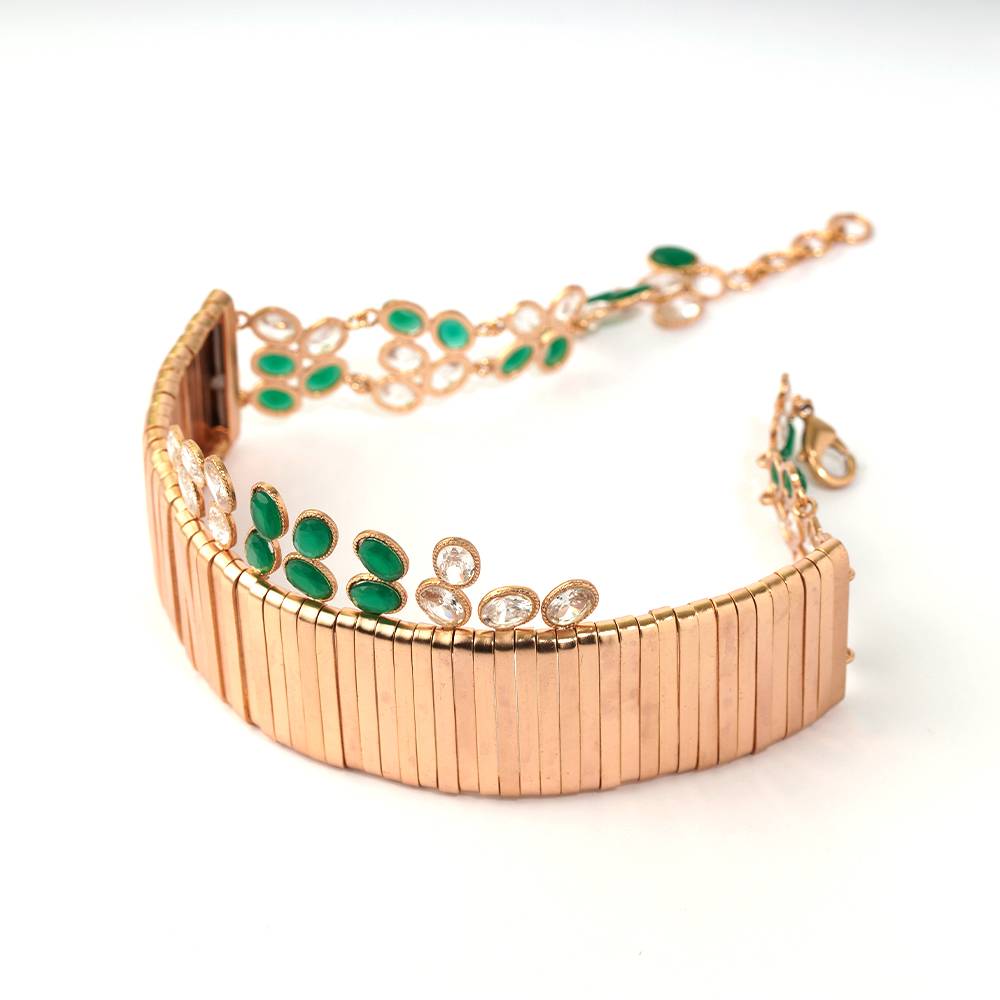Cosmic Wreath Gold Ribbon Emerald Choker : S8277