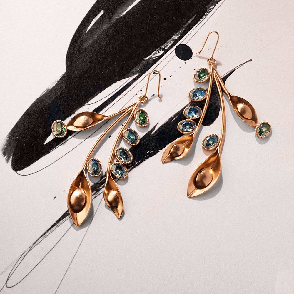 Water Cress Blue Crystal Earrings : S8704