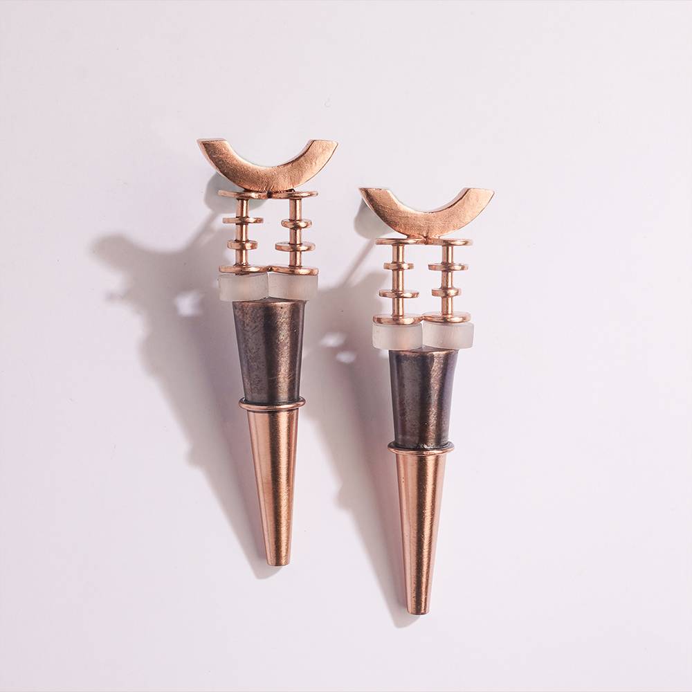 Edge Of Darkness Black And Gold Plated Small Spike Earrings : S8710