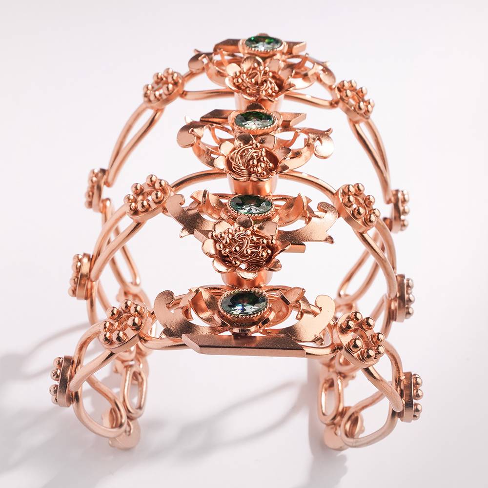 Victoria'S Crest Gemstone Cuff : S8716