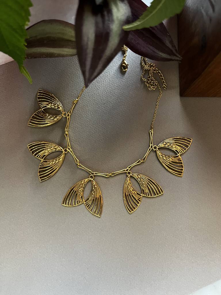 Moth Gold Necklace : SAD130_N