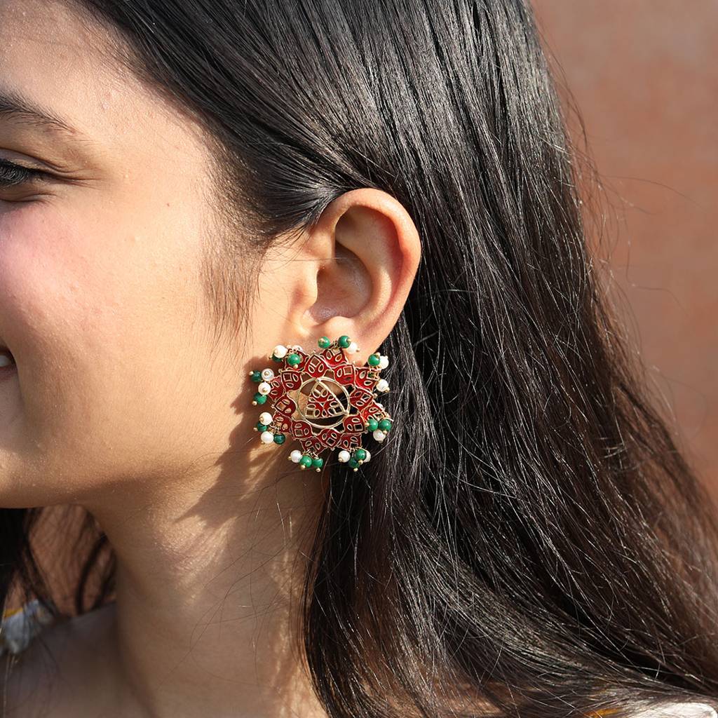 Darichaa Stud Pearl Earrings : SAD16_E