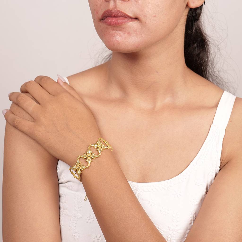 Sunehri Bracelet