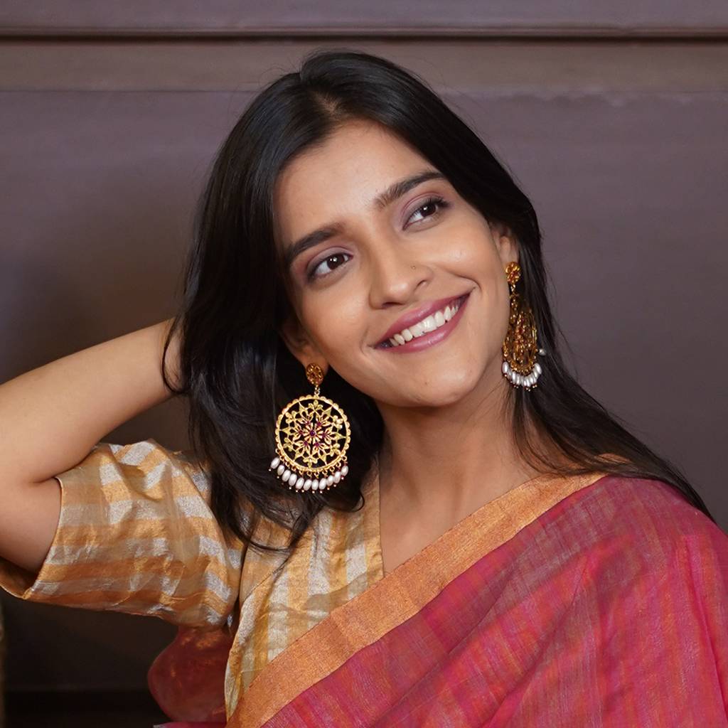 Shaheer Gold Dangler Earrings : SAD46_E