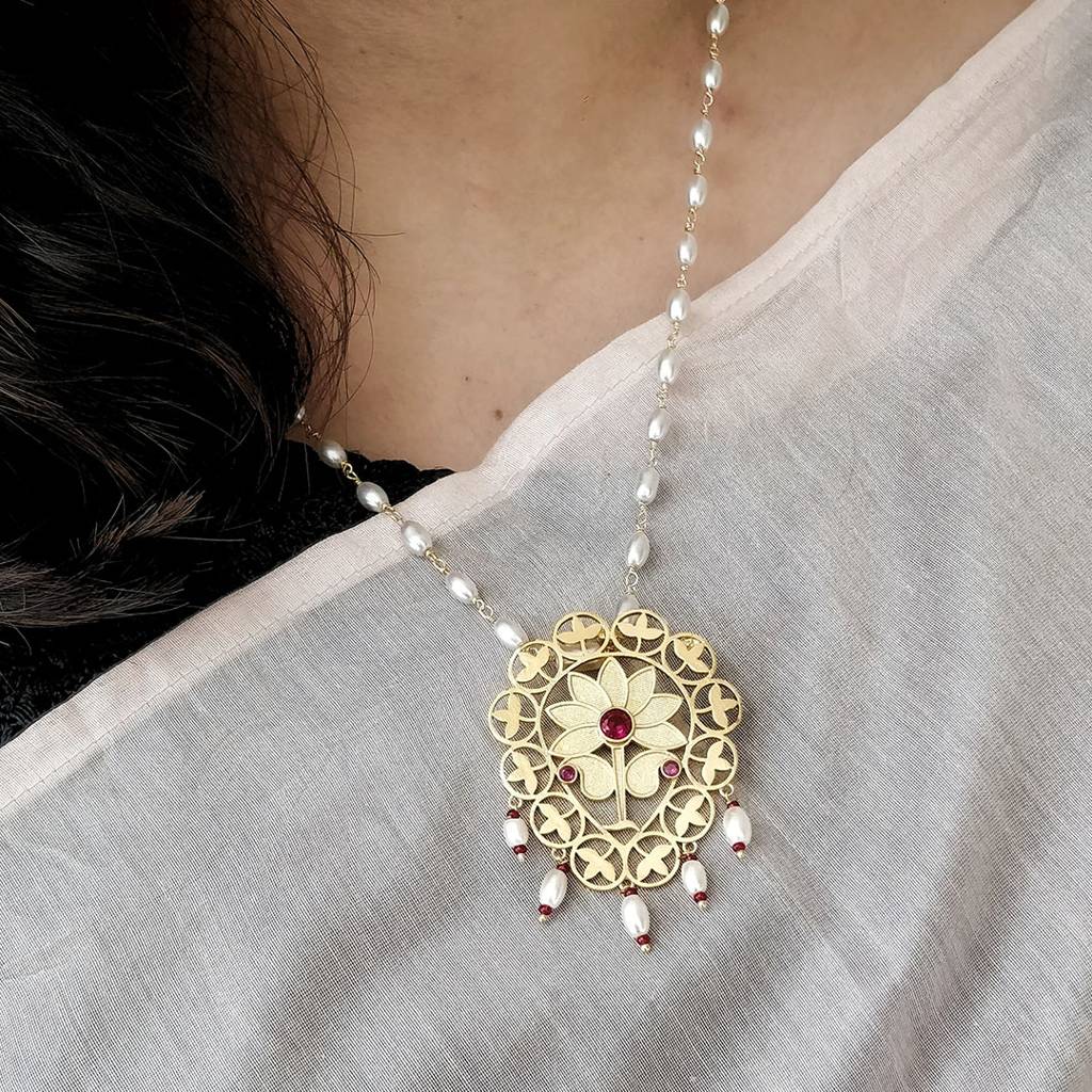 Gulabi Pehar Gold Pendent : SAD51_N