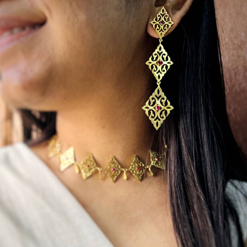 Chaturburj Gold Necklace Set : SAD53_N
