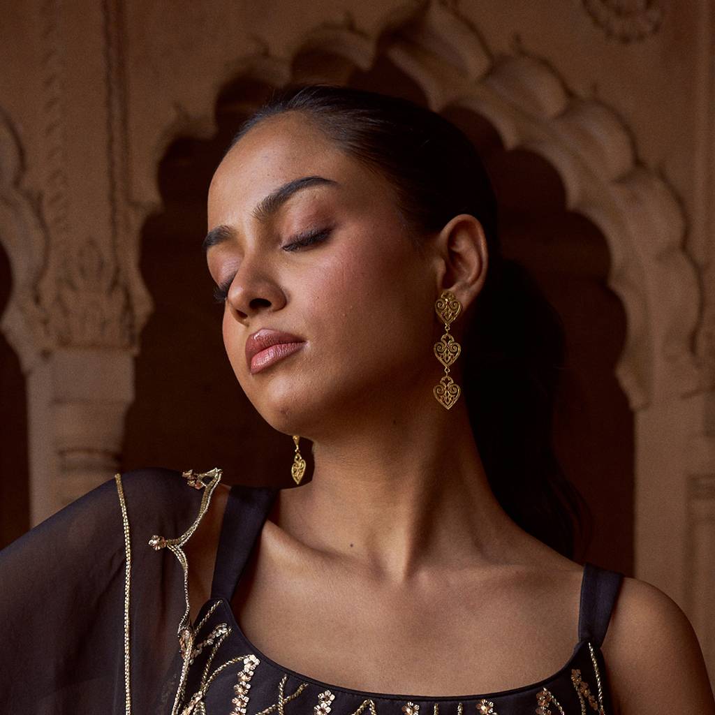 Panna Gold Long Earrings : SAD76_E