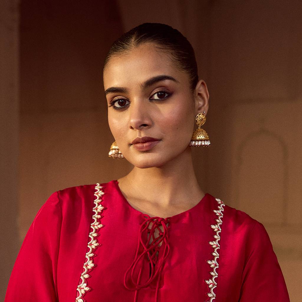 Dhvanit Gold Small Jhumka : SAD79_E