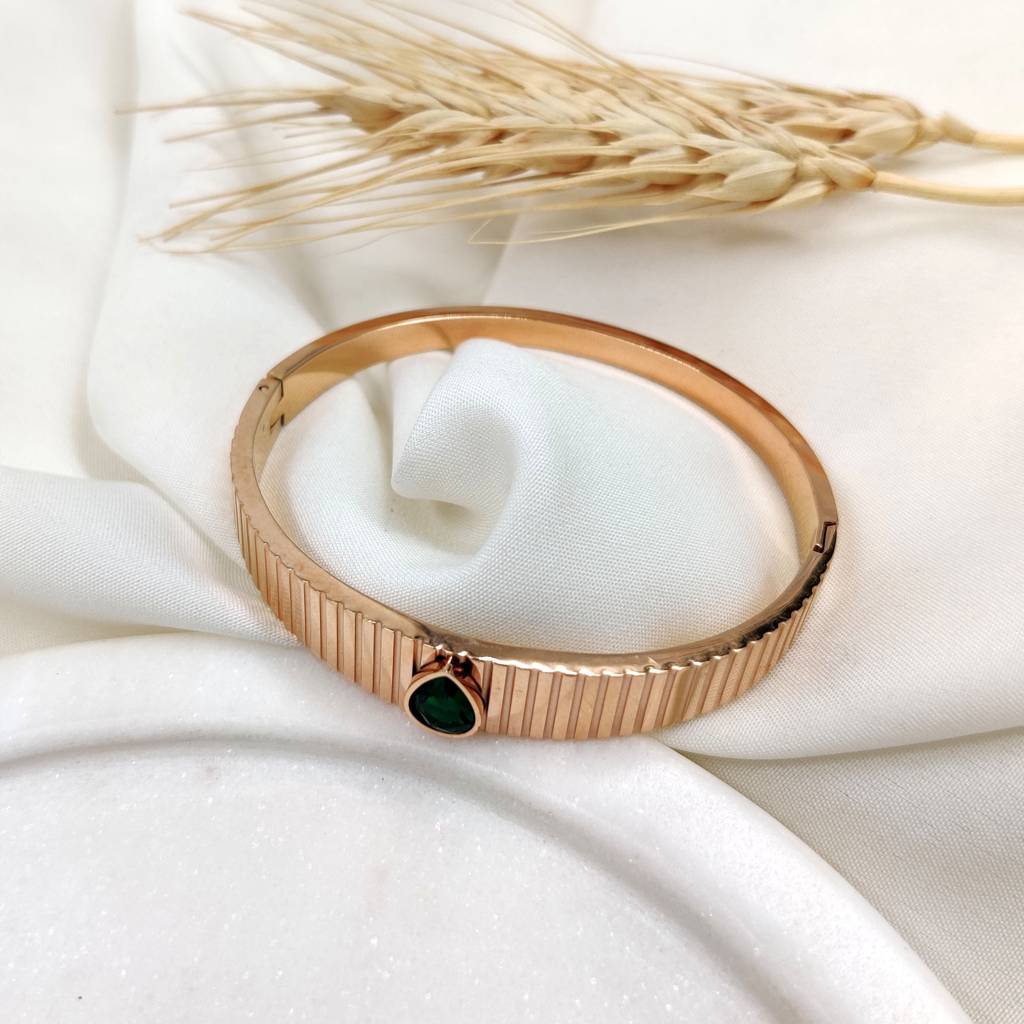 Rose Gold Plated Stainless Steel Zuri Bracelet : (S)B-C-8-0