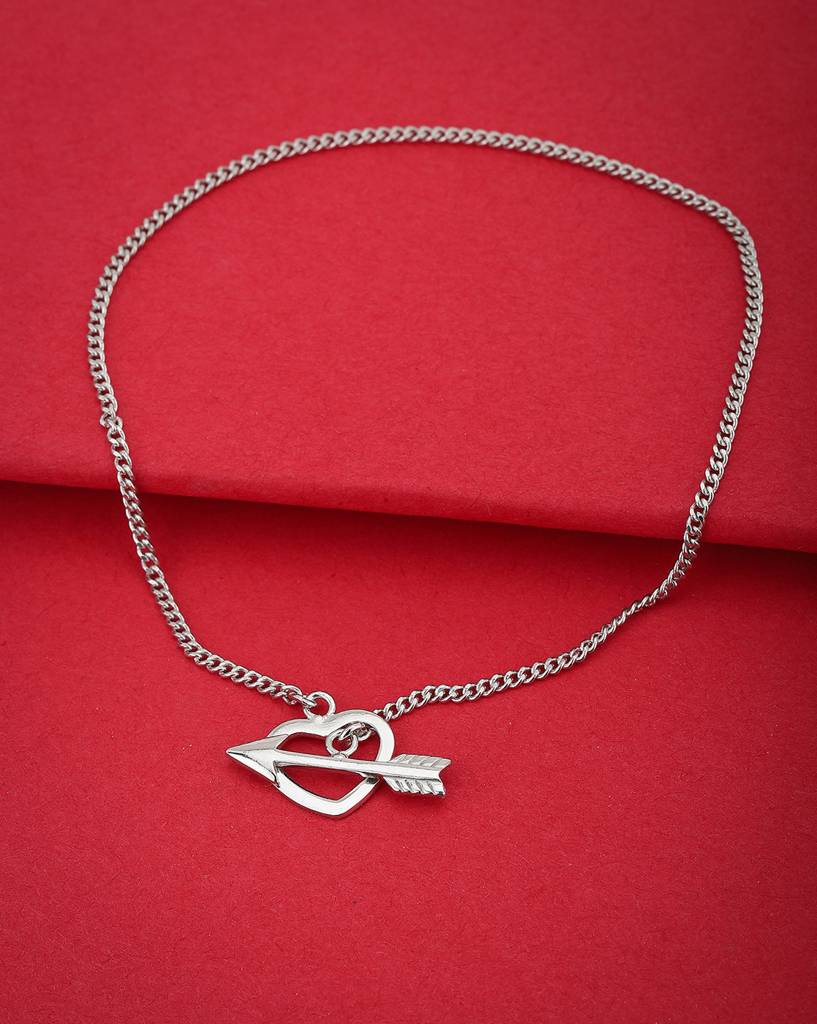 Carlton London Silver-Toned Rhodium-Plated Charm Bracelet. : SB118602B