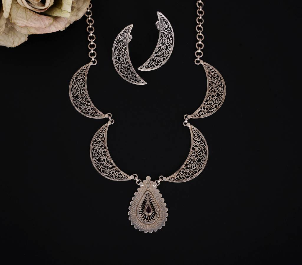 925 Sterling Silver Mizoya Intricate Crescent Moon Drop Necklace Set : SN108-1-1-1