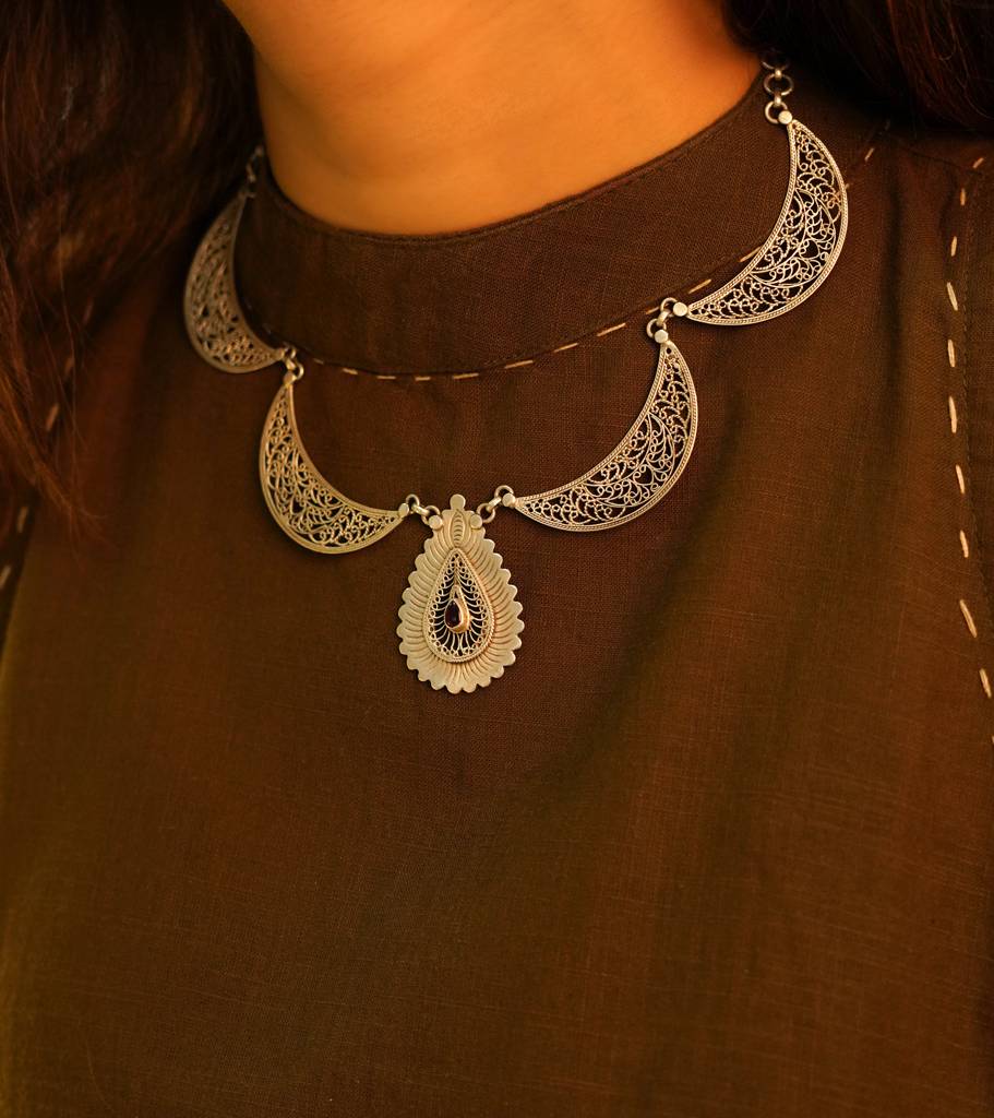 925 Sterling Silver Mizoya Intricate Crescent Moon Drop Necklace Set : SN108-1-1-1