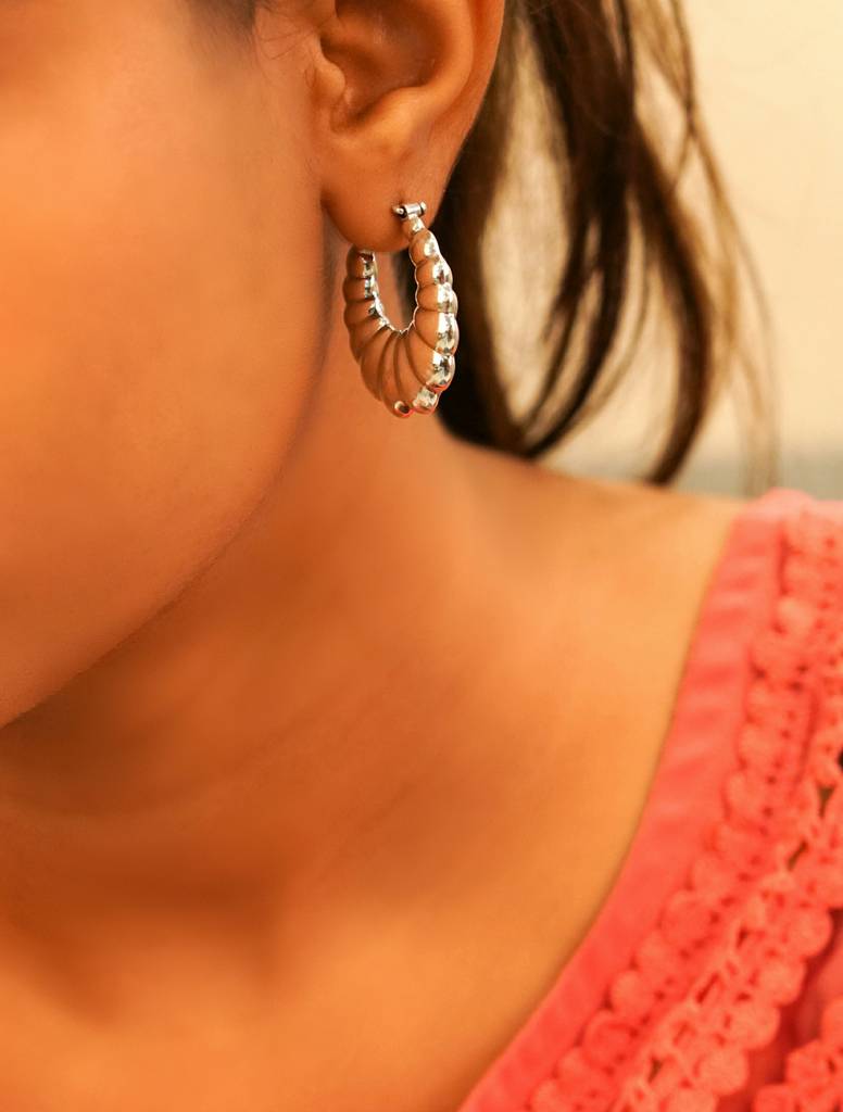 925 Sterling Silver Fine Graded Hoops : SE1643
