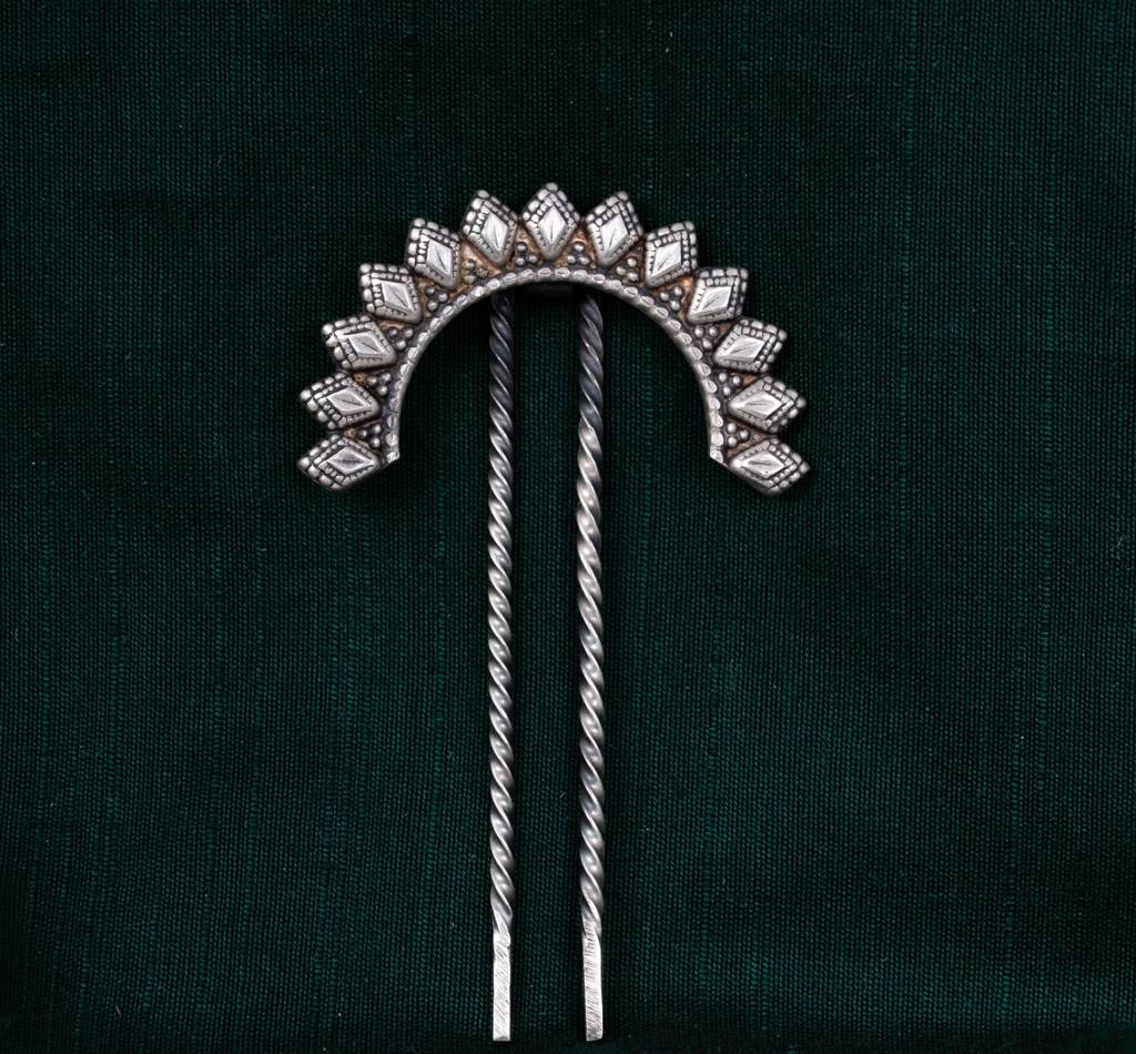 Anvaya Intricate Chakra Juda Pin : SJ04